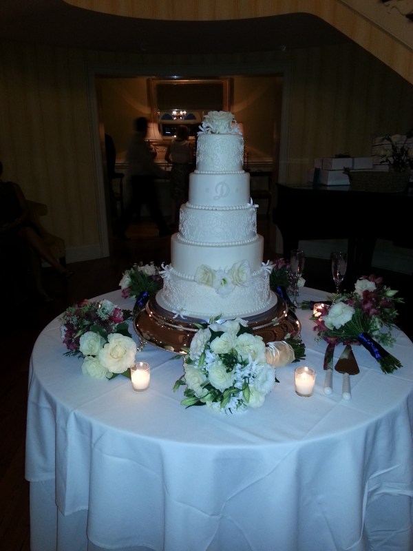 pretty and YUMMY cake. 5 different flavors... the almond was my fave. 