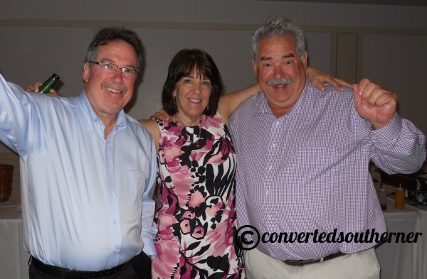 My Dad, Aunt Wen and my Uncle Bri (he was the father of the groom)