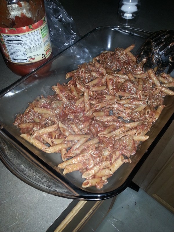 Layer number one of the baked mostaccioli 