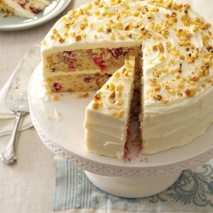 via: http://www.tasteofhome.com/recipes/cranberry-layer-cake?keycode=ZPIN1012